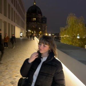 Meet your Posher, Annie